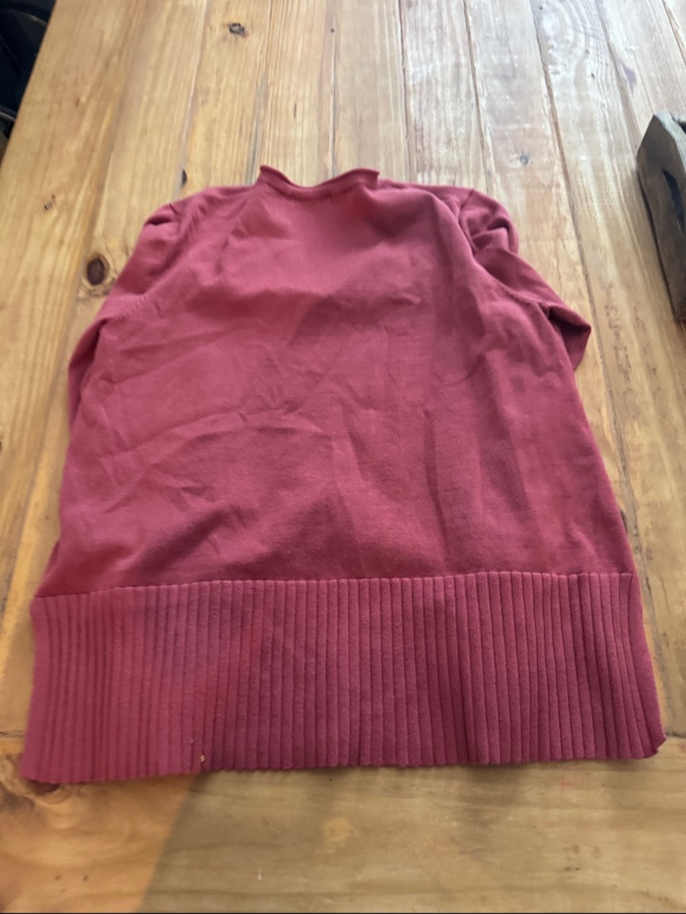 Cable & Gauge Coral Crewneck Sweater - Picture 4 of 4